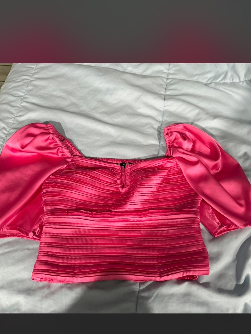 Express Pink Puff-Sleeve Satin Crop Top